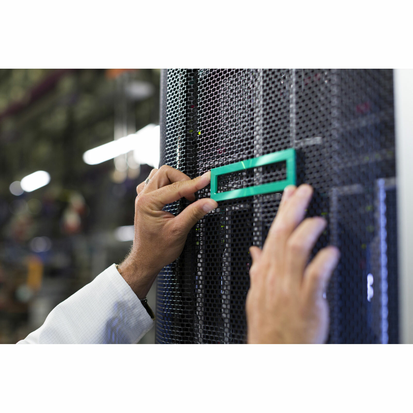 HPE Networking Instant On 48V/50W Power Adaptor